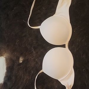 Pink 32 B. Wear everywhere super push up bra